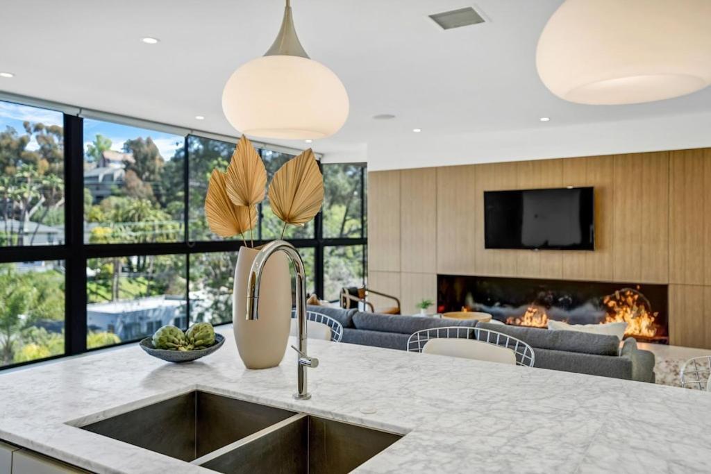 Experience Eco-Luxury At Its Finest - Centrally Located Clea House In San Diego! Exterior photo